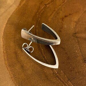 RETIRED James Avery V-Hoop Earrings, Sterling Silver